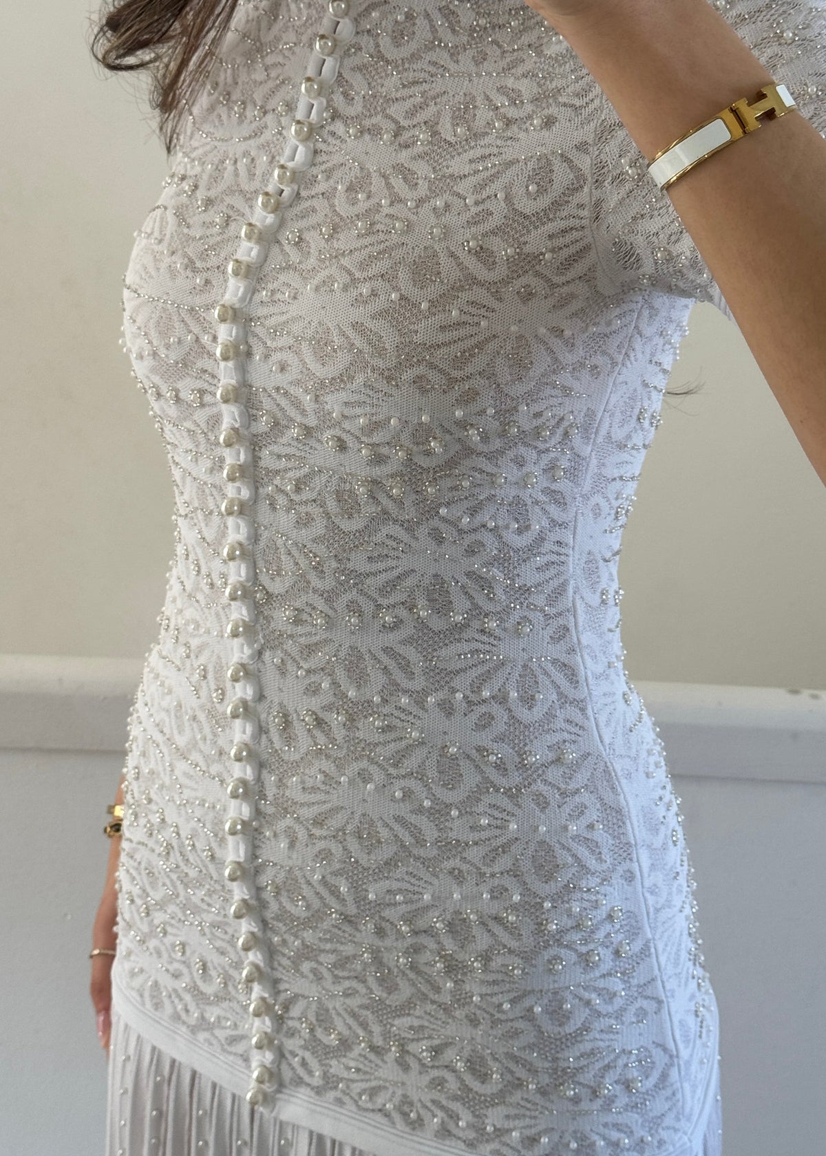 Damen Elara Strick-Maxikleid mit Perlen Weiß